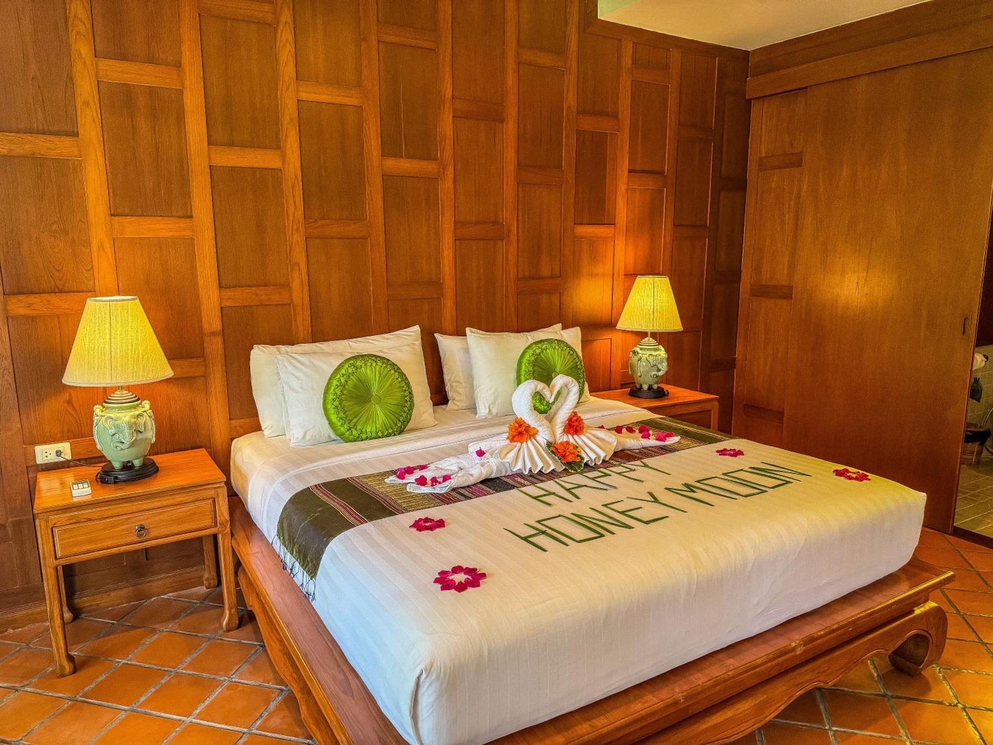Baan Thai Lanta Resort Ko Lanta Buitenkant foto